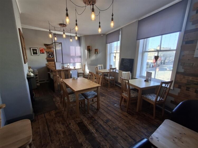 Cafe & Sandwich Bars For Sale in Brighouse Photo 7