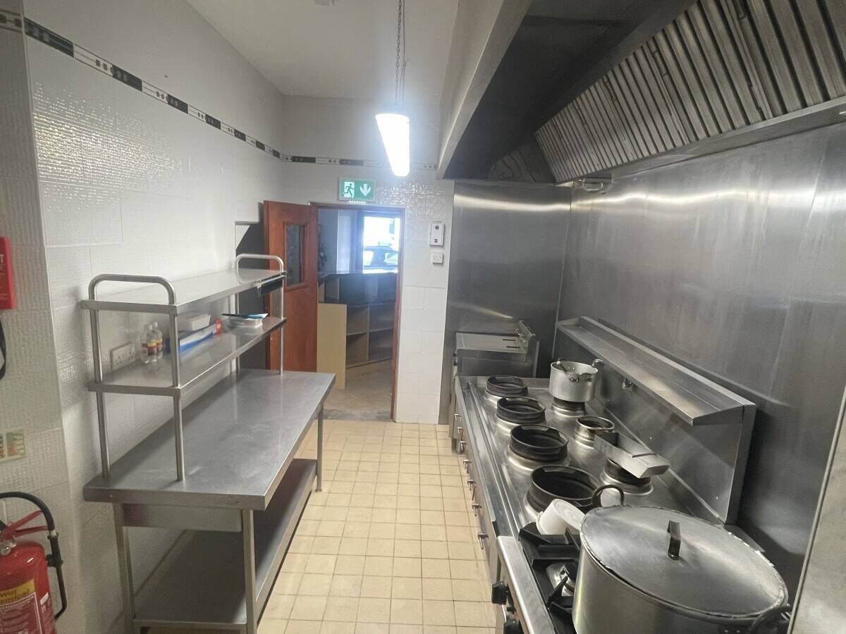 Unique Opportunity to Purchase a Freehold Takeaway/Café Photo 7