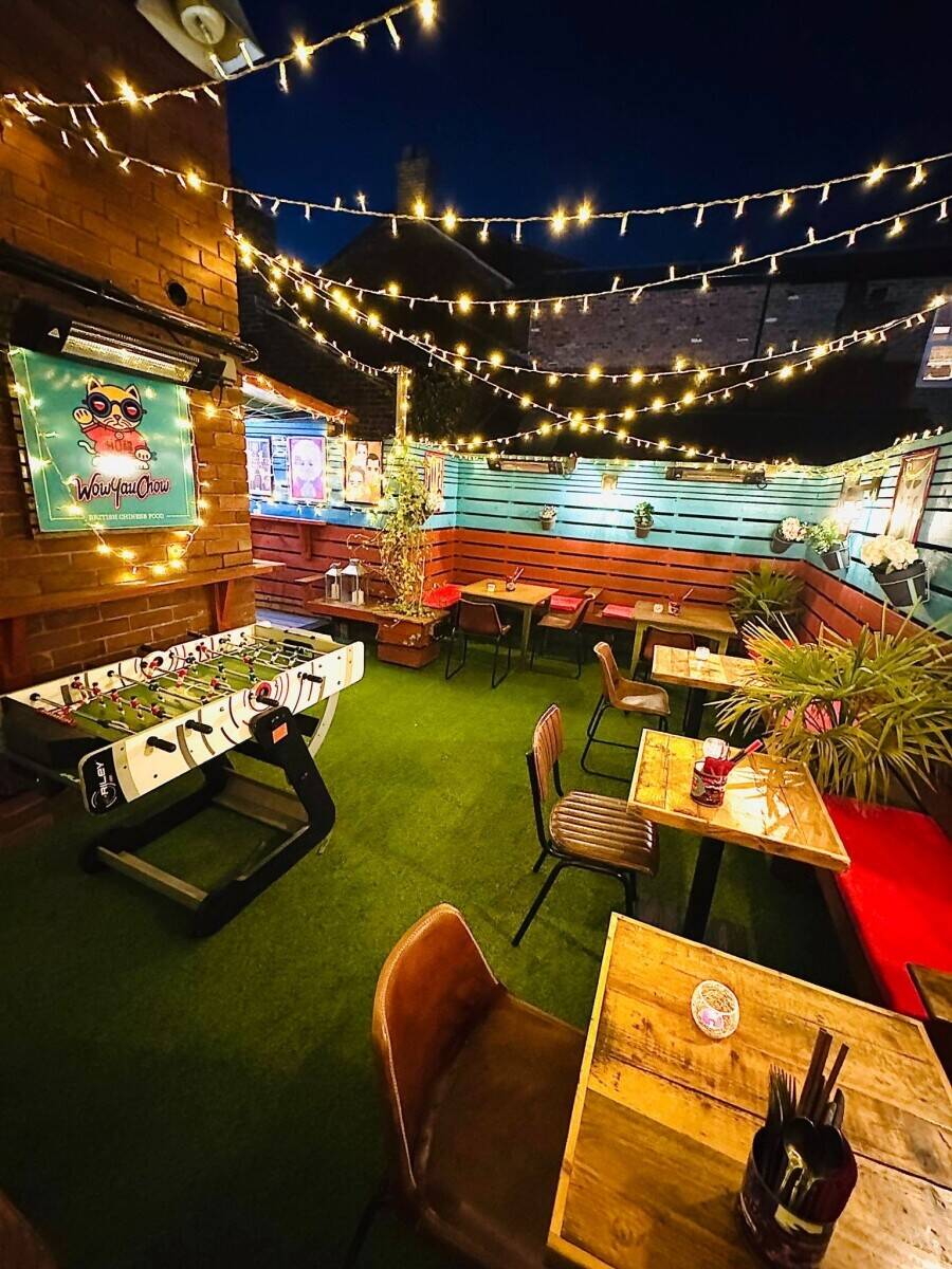 Restaurant & Terrace. Altrincham. Manchester For Sale