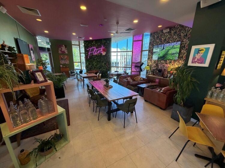 Busy, Vibrant Town Centre Cafe/Bar - Leasehold Business For Sale Photo 7