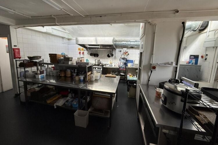 Licenced Restaurant - Southampton Photo 7