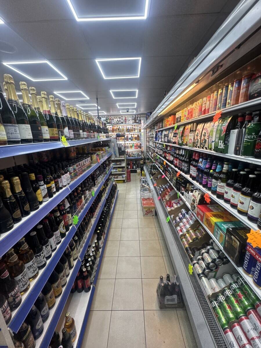 Off licence for sale Oxford OX2