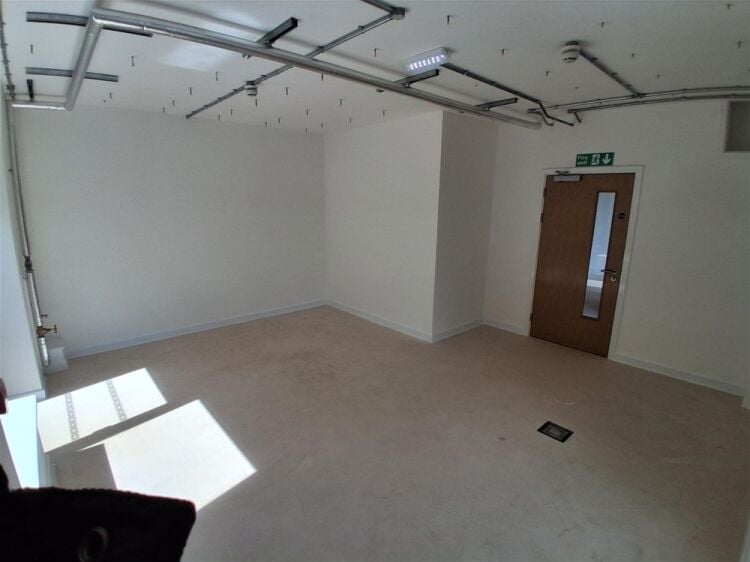 Newly created café/bar space in the heart of Barnstaple For Sale in Barnstaple Photo 7