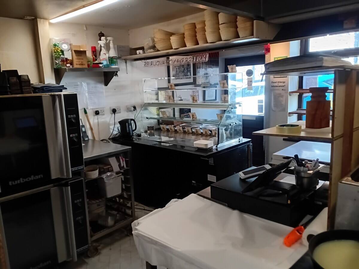 Leasehold Bakery Pie Dessert Sandwich Hot & Cold Food Takeaway Business Accommodation Clitheroe Photo 7