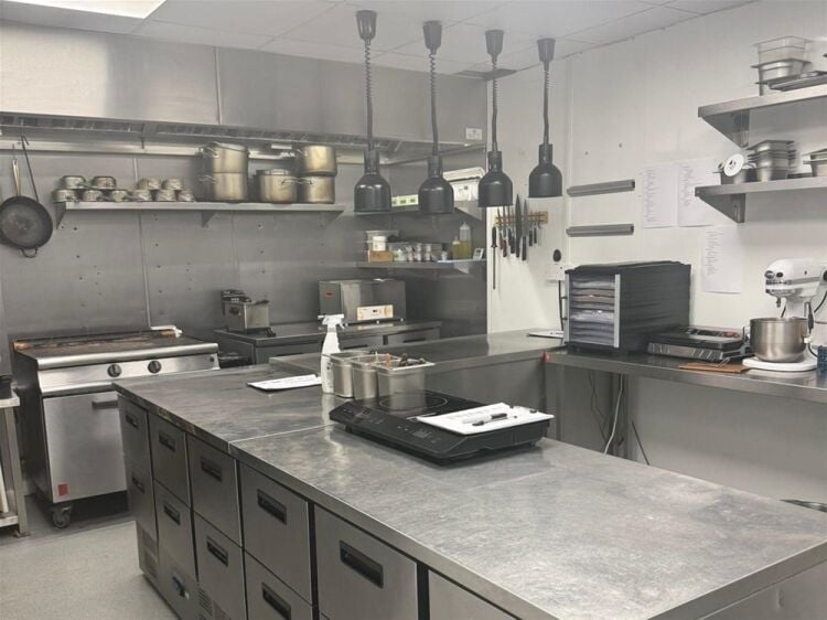 Cafe & Sandwich Bars For Sale in Bakewell