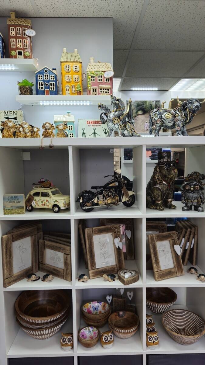 Photographic Printing and Gifts Shop For Sale, Chard, Somerset Photo 7