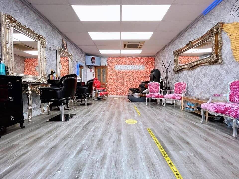 Princess Hair salon Banbury Photo 7