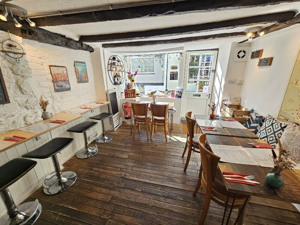 Profitable & Established Creperie & Wine Bar Business In Dartmouth, Devon Photo 7