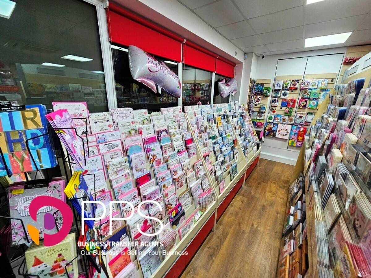 BALLOONS, GREETING CARDS & GIFT SHOP – FOR SALE – HADLEIGH, ESSEX Photo 7