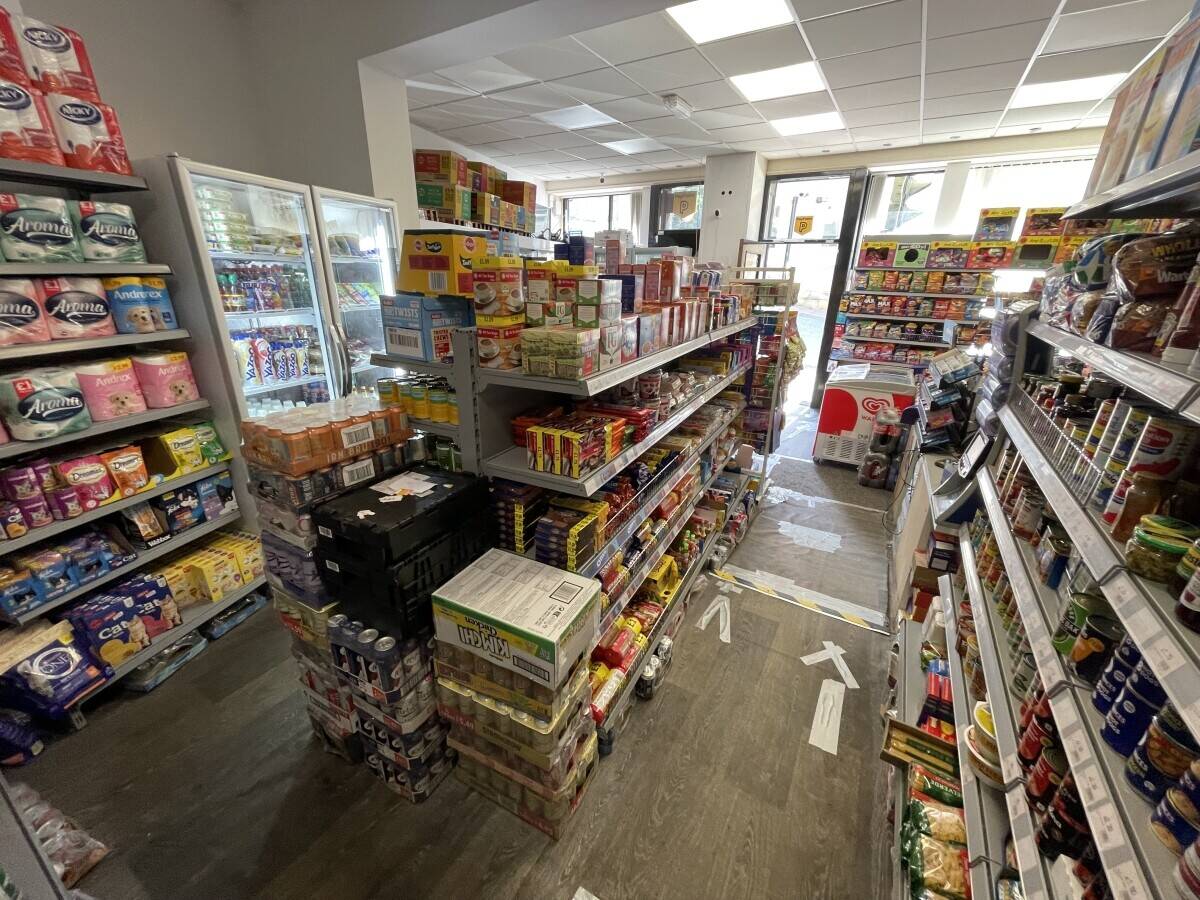 Freehold/Leasehold Convenience Store & Off Licence in Newcastle upon Tyne Photo 7