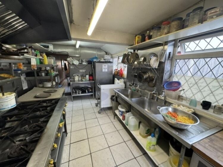 Leasehold Vegetarian & Vegan Indian Restaurant Located In Kings Heath Photo 7