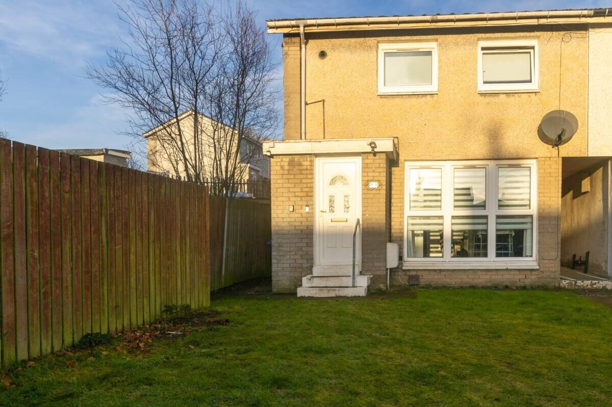 Outstanding Turnkey Holiday Let Investment – Glasgow East End Ref 2014