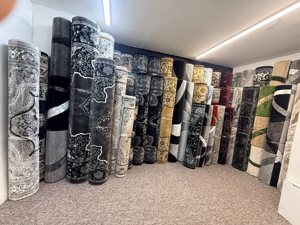 FURNITURE SHOP for sale in Ashford kent Photo 7