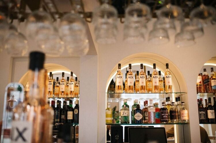 Established Cocktail Bar - Lancashire Photo 7