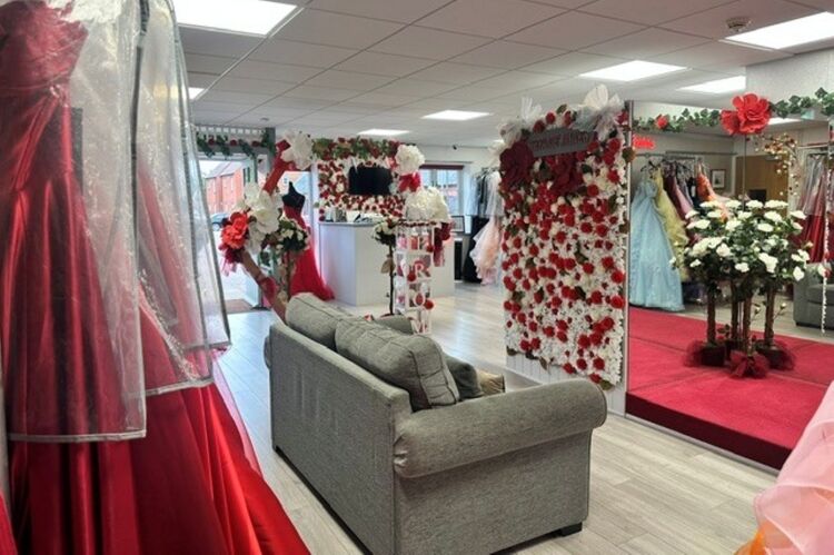 Prom & Occasionwear Boutique - Kettering