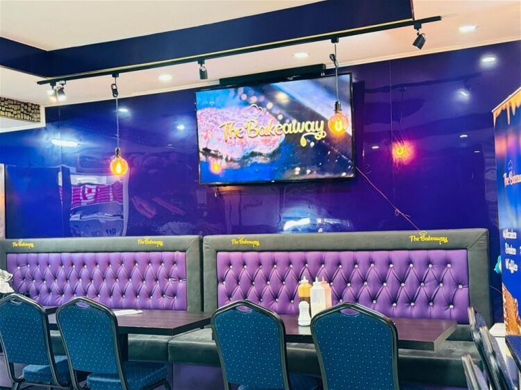 TAKEAWAY & DESSERT BAR LOCATED IN BRADFORD