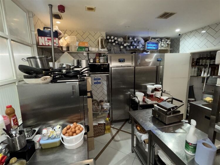 Cafe & Sandwich Bars For Sale in Manchester Photo 7