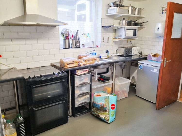 Turnkey Village Cafe, Low Capital Entry - Blythe Bridge, Stoke-on-Trent Photo 7