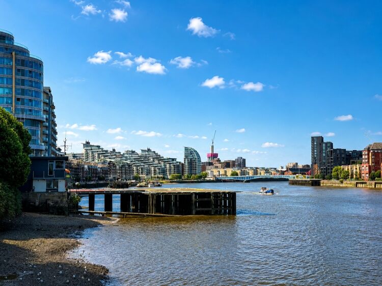 PRIME LONDON WATERFRONT INVESTMENT