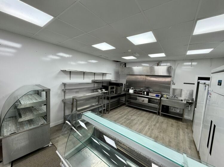 Takeaway Unit Photo 7