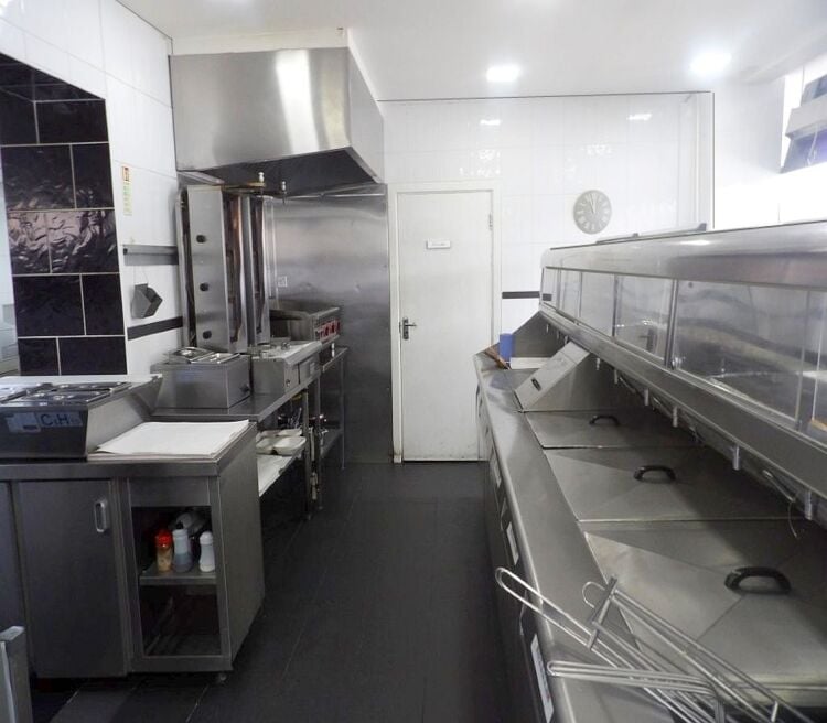 Iconic high turnover Fish & Chip business in immaculate walk in condition Photo 7