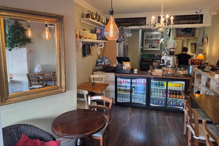 Established Café / Bistro - Wimbledon Photo 7