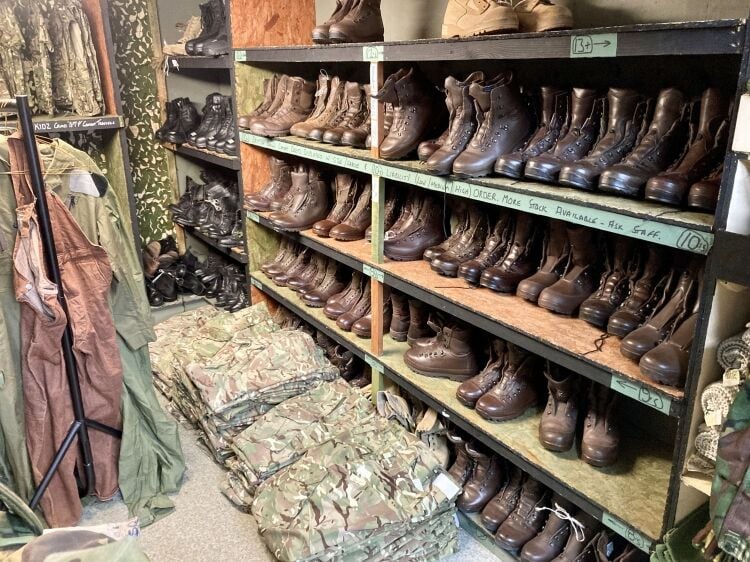 ARMY SURPLUS RETAIL & ONLINE STORE