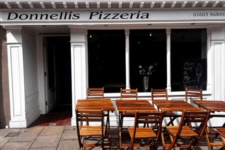 Pizzeria & Italian Restaurant - Norwich Photo 7