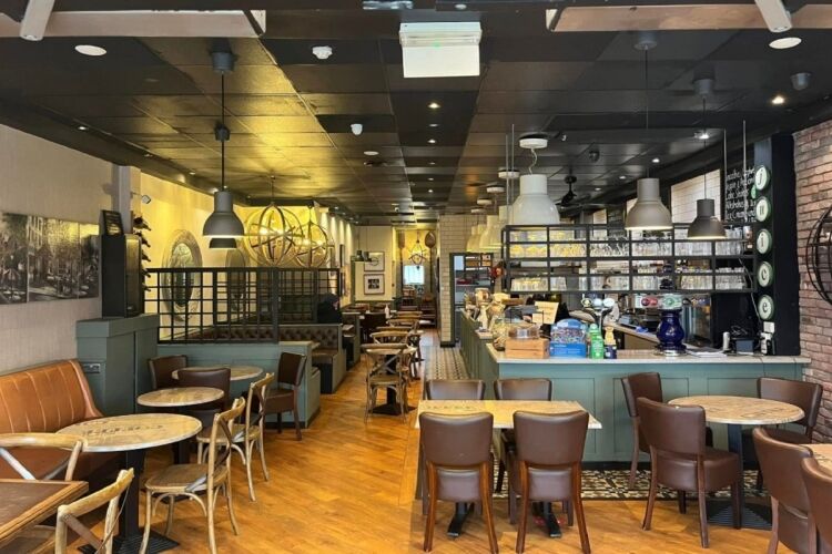 Licenced Cafe / Restaurant - Lancashire Photo 7