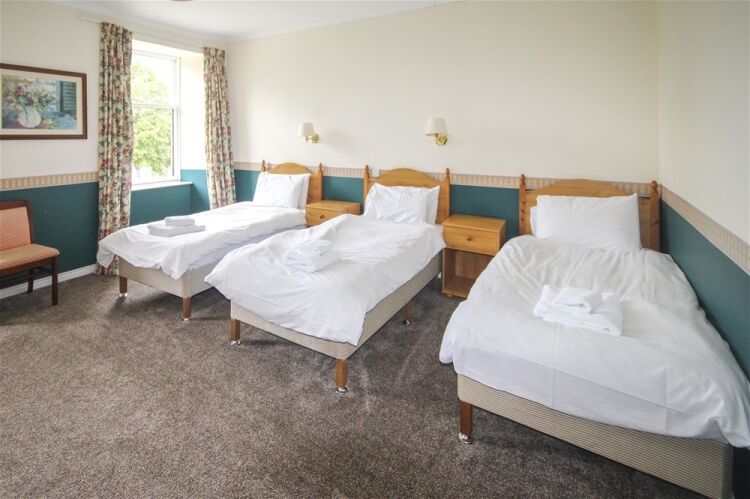 Richmond Arms Hotel