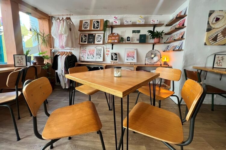 Established Cafe - Shrewsbury Photo 7
