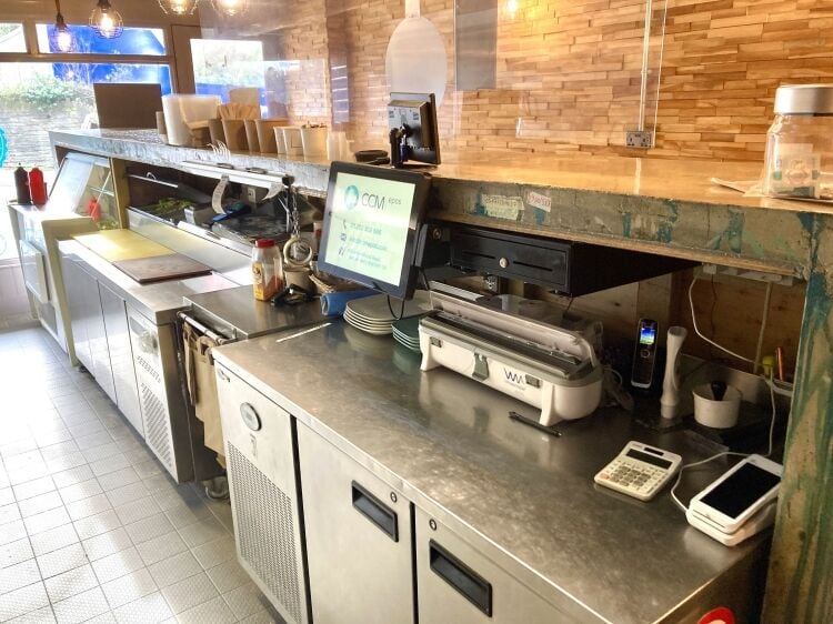 CAFÉ/DELI/GRILL/TAKEAWAY