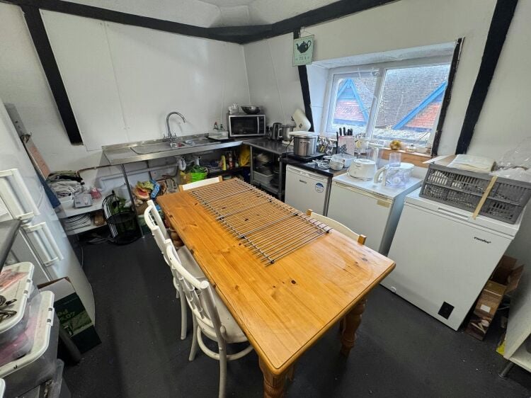 Prominent Town Centre Cafe Photo 7