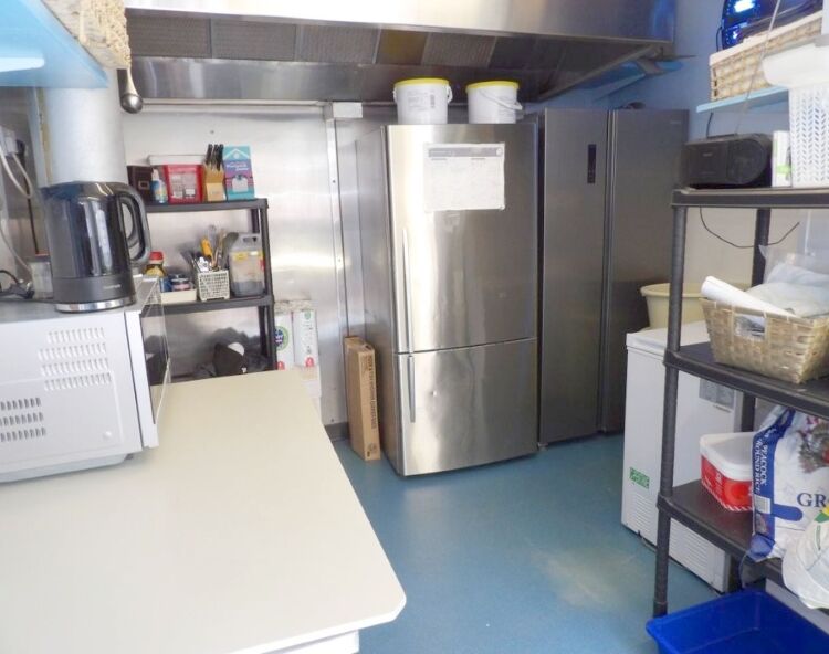Freehold fish & chip takeaway operating just 2 lunchtime and 1 teatime due to health issues Photo 7