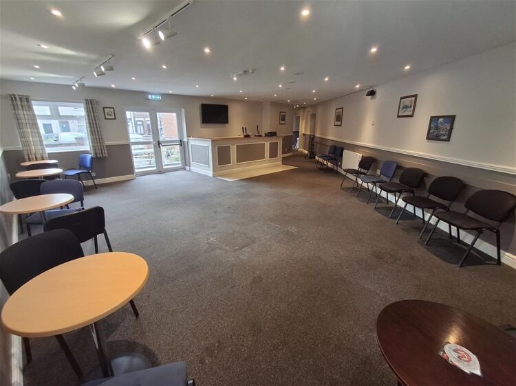 Licenced Trade, Pubs & Clubs For Sale in Burton-on-Trent