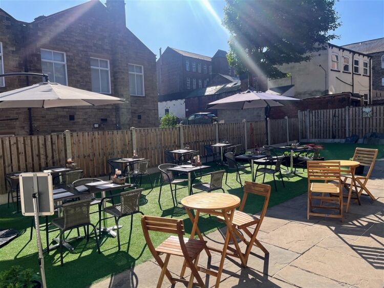 Cafe & Sandwich Bars For Sale in Leeds