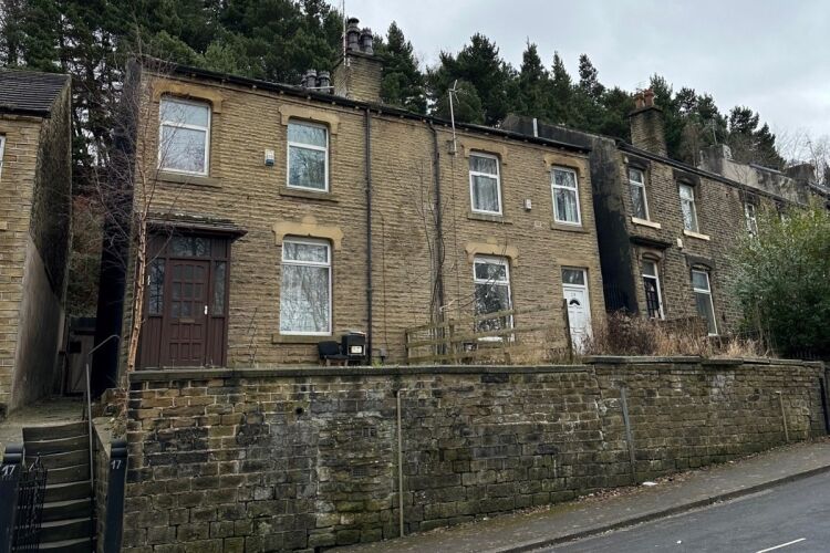 34 Property Portfolio - West Yorkshire Photo 8