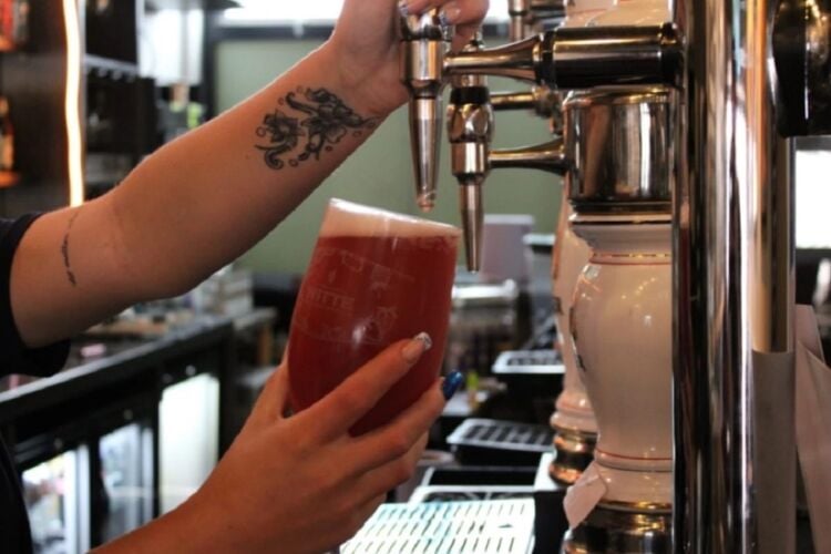 Cocktail, Beer & Wine Bar - Ormskirk