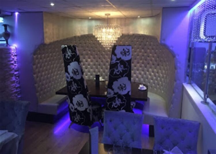 FULLY LICENSED FINE DINING INDIAN RESTAURANT IN WARRINGTON CHESHIRE Photo 8