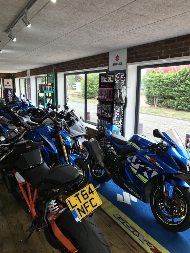 IMPRESSIVE FREEHOLD MOT TESTING & REPAIRS CENTRE WITH MOTORCYCLE SALES SHOWROOM IN SUFFOLK