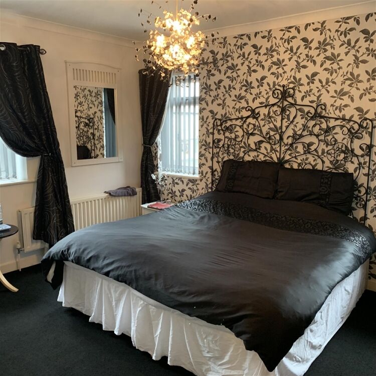FREEHOLD TOURIST TOWN CENTRE LICENSED COFFEE SHOP WITH B&B ACCOMMODATION IN CUMBRIA