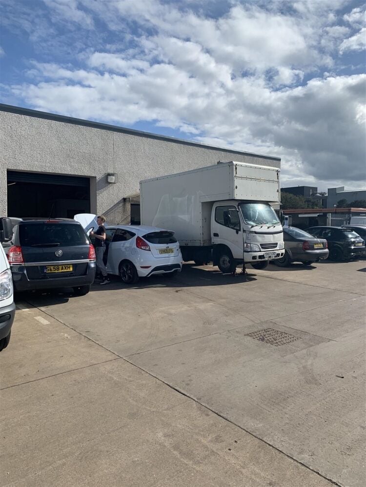 AUTO REPAIRS & VEHICLE RECOVERY CENTRE IN BUCKIE/MORAYSHIRE