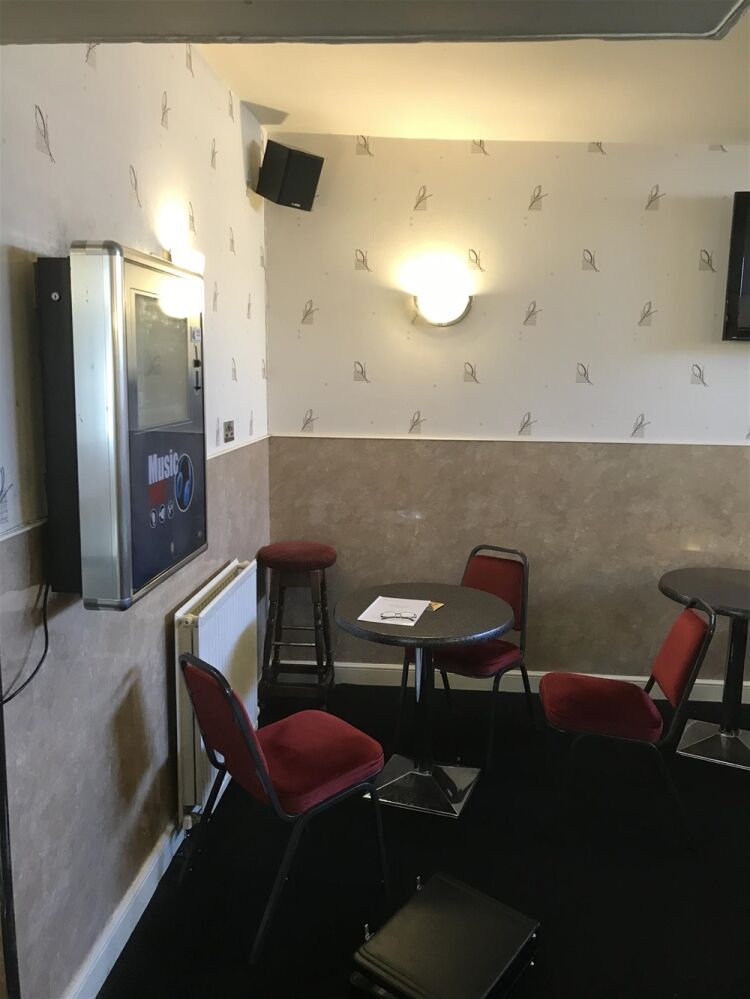 FREEHOLD PUBLIC HOUSE & FUNCTION VENUE IN ARMADALE TOWN CENTRE Photo 8