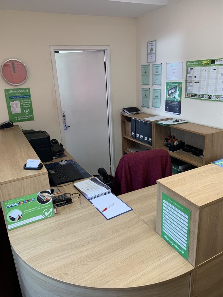 FREEHOLD MOT TESTING & REPAIRS CENTRE IN EDINBURGH