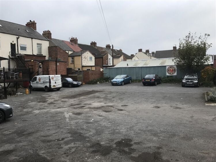 FREEHOLD PUBLIC HOUSE/B&B WITH ONSITE CRAFT BREWERY ON REDCAR HIGH STREET WEST