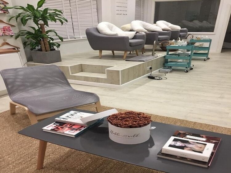 Well-Run Beauty Salon – Strong Reputation & Regular Client Base