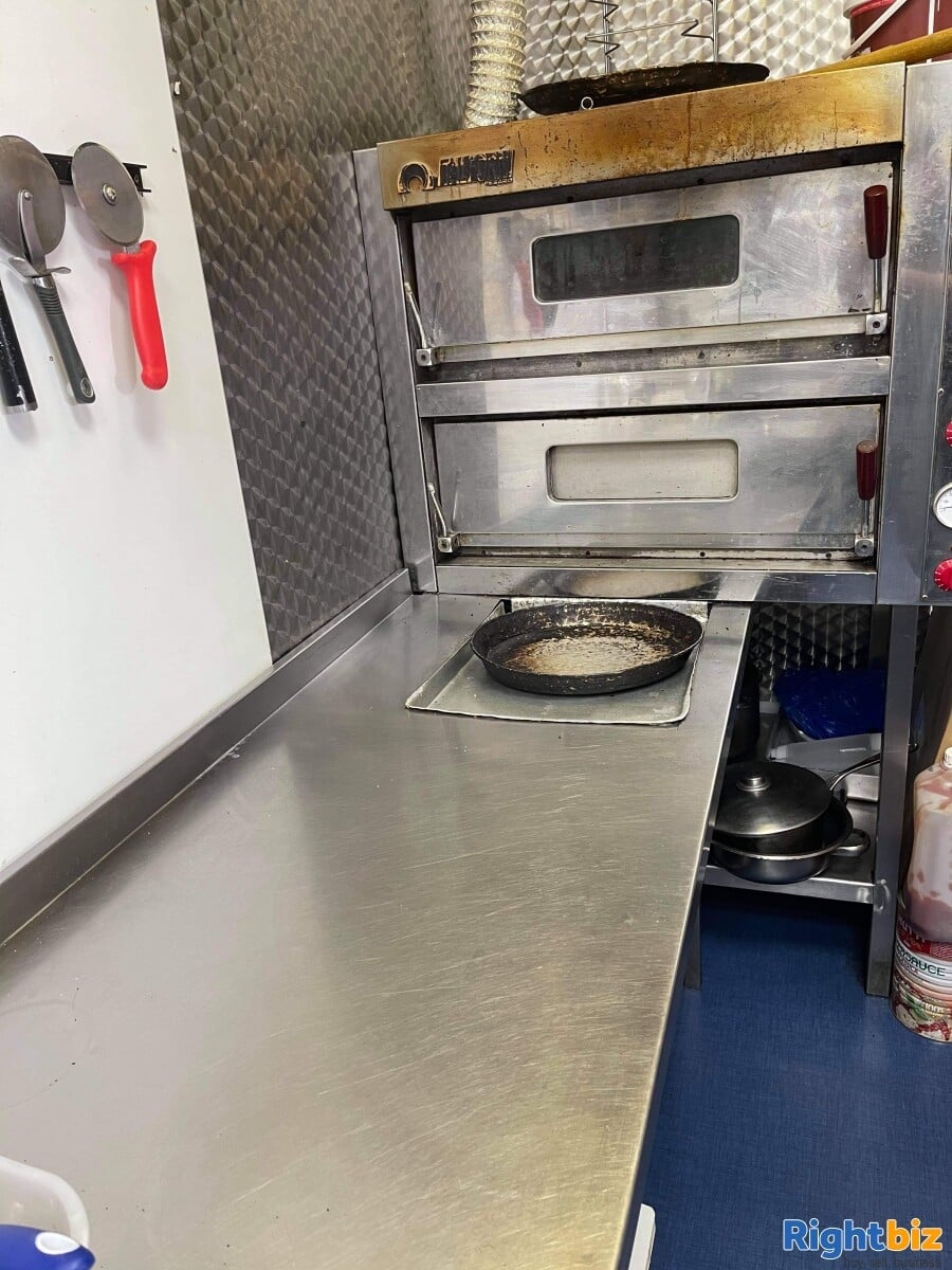 Takeaways Chicken pizza kebab shawarma business for sale