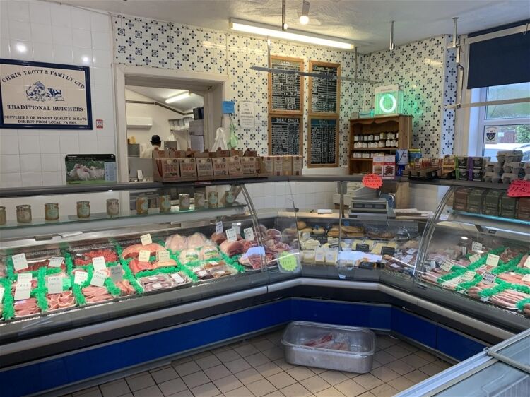 FREEHOLD VILLAGE BUTCHERS with characterful and spacious 5 bed family home based SOMERSET Photo 8