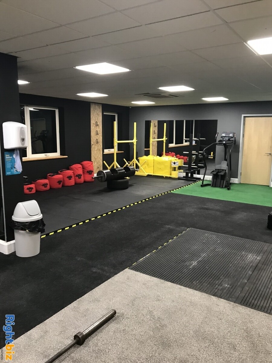 Independent Fitness Center,  leasehold, Gosport, Hampshire Photo 8