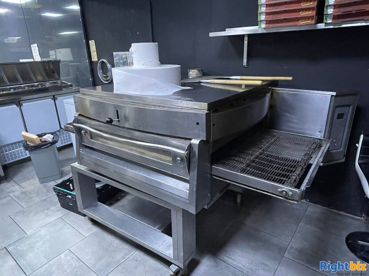 Fast Food Takeaway - Chicken / Pizza & Delivery Restaurant for sale in Stockport